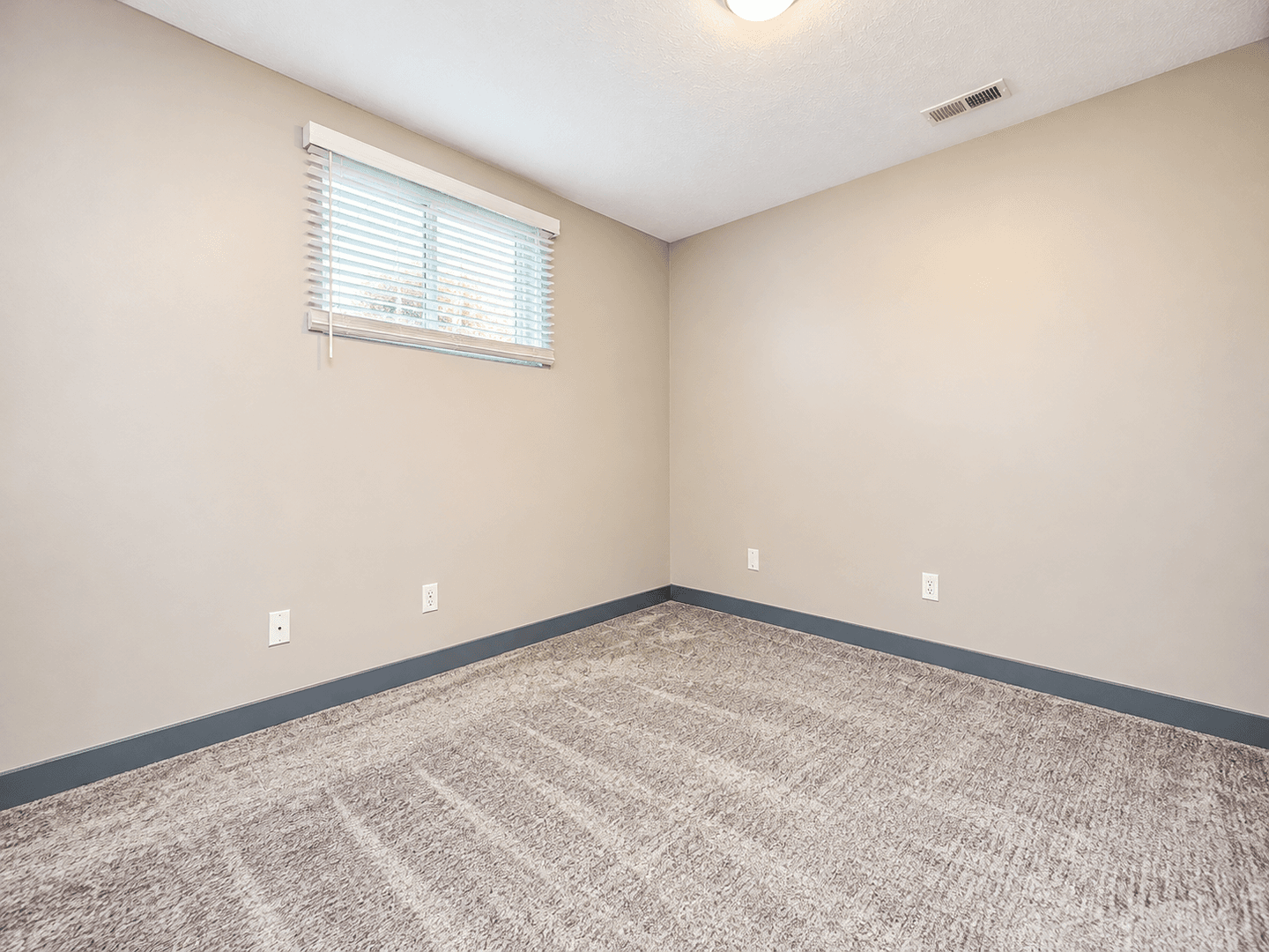 Omaha Apartment: 534 - 542 Park Ave