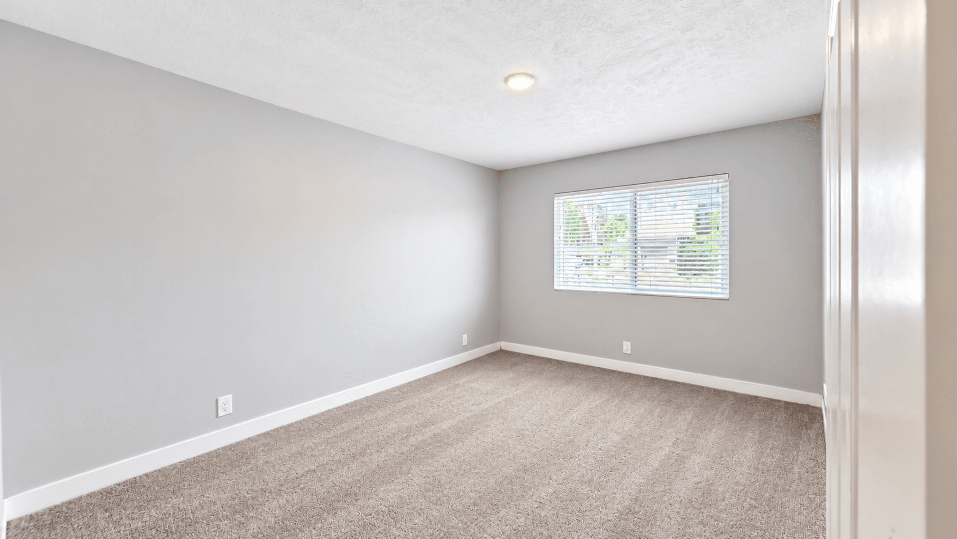 Omaha Apartment: 1016-1026 Park Ave
