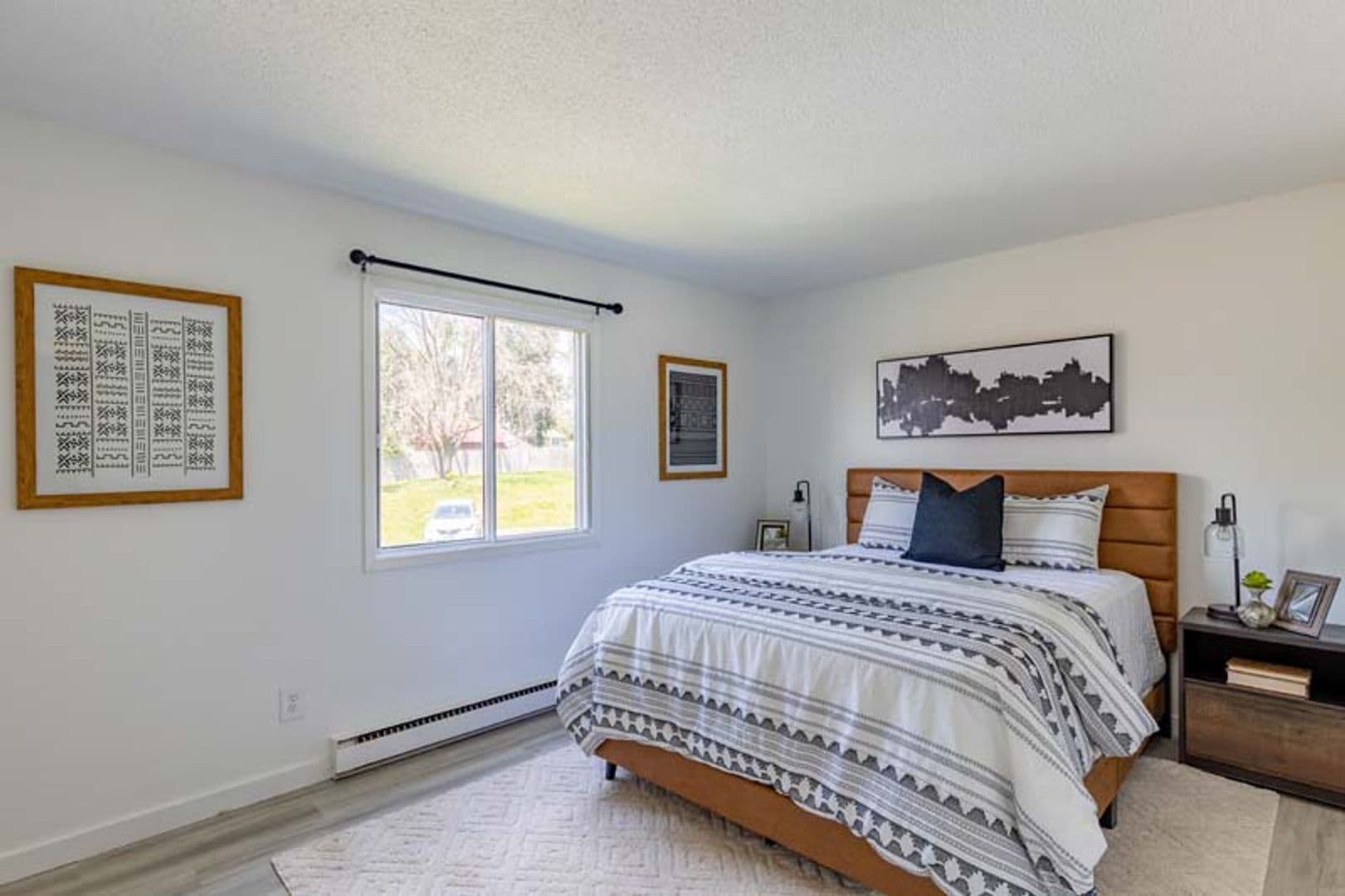 Des Moines Apartment: 6209 SE 5th St