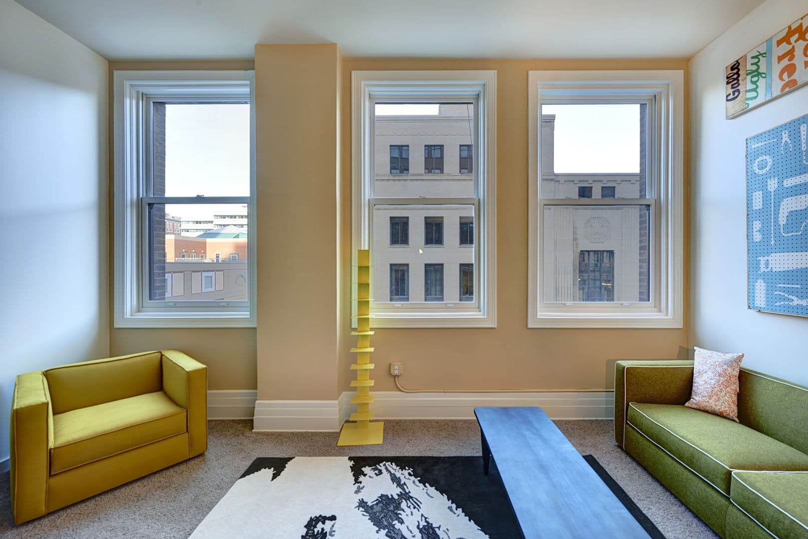 Des Moines Apartment: 218 6th Ave