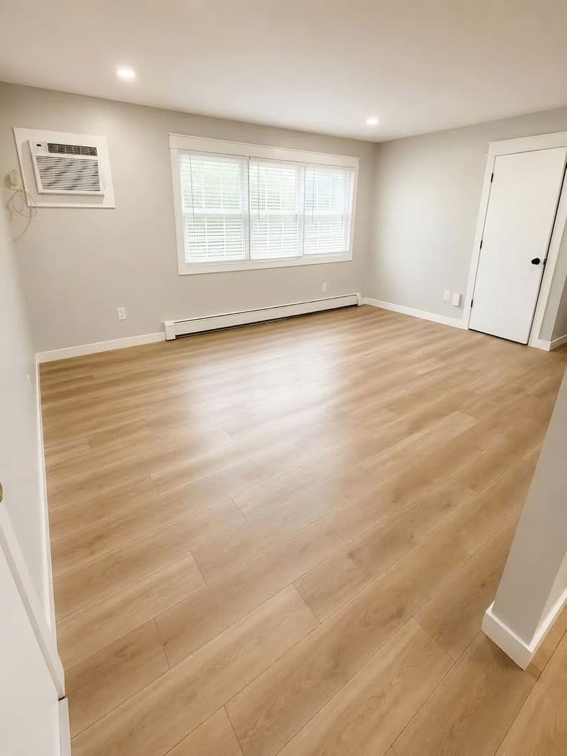 West Des Moines Apartment: 800 13th Street