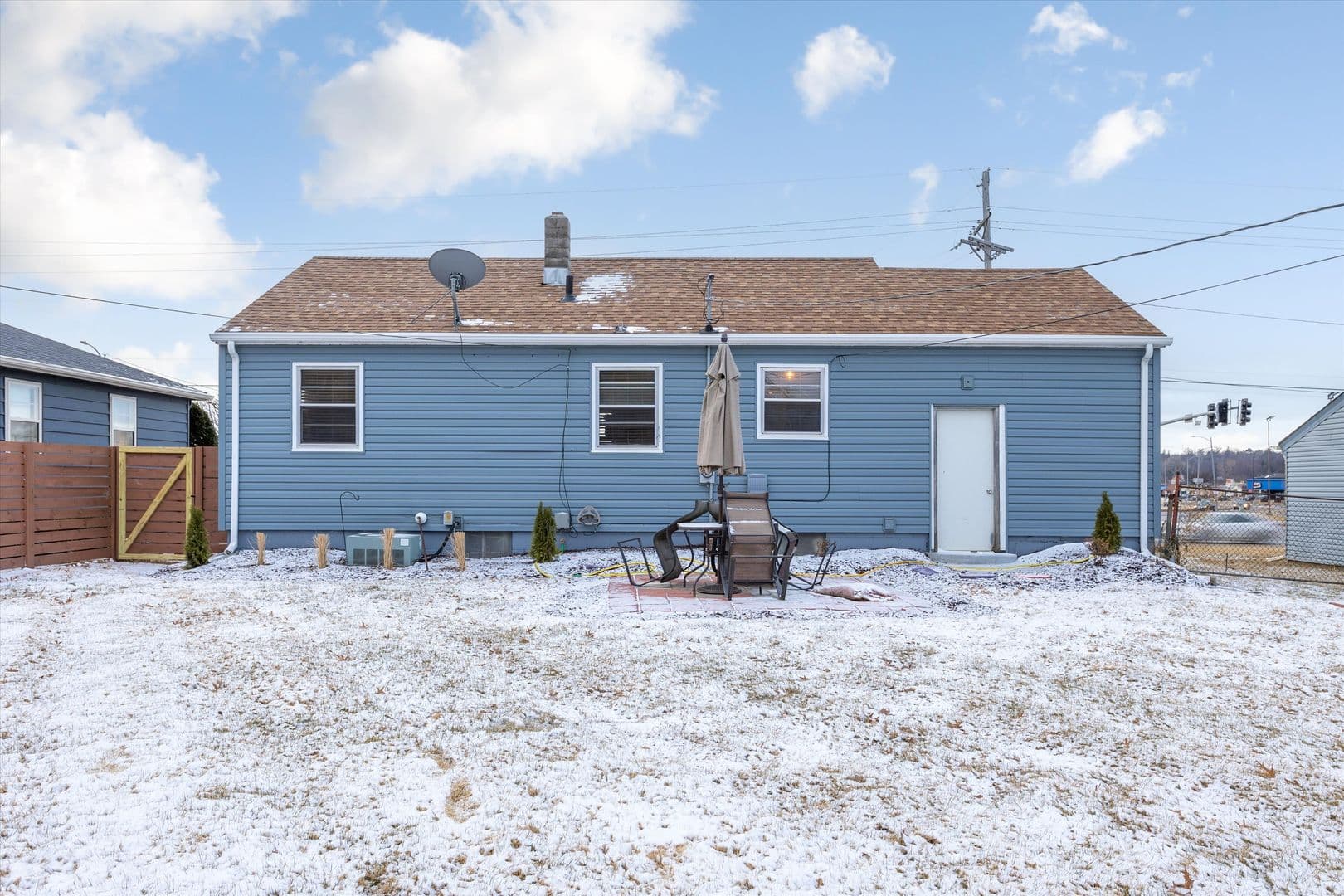 Omaha House: 7514 Cass St.