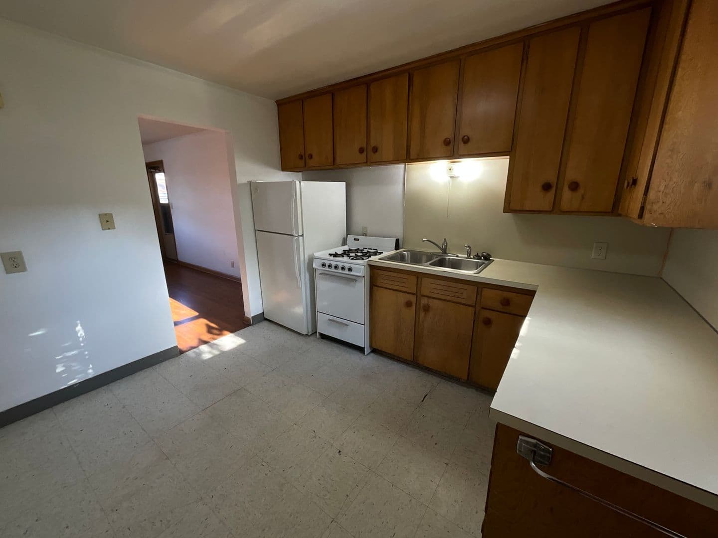 Council Bluffs Apartment: 134 Nicholas St