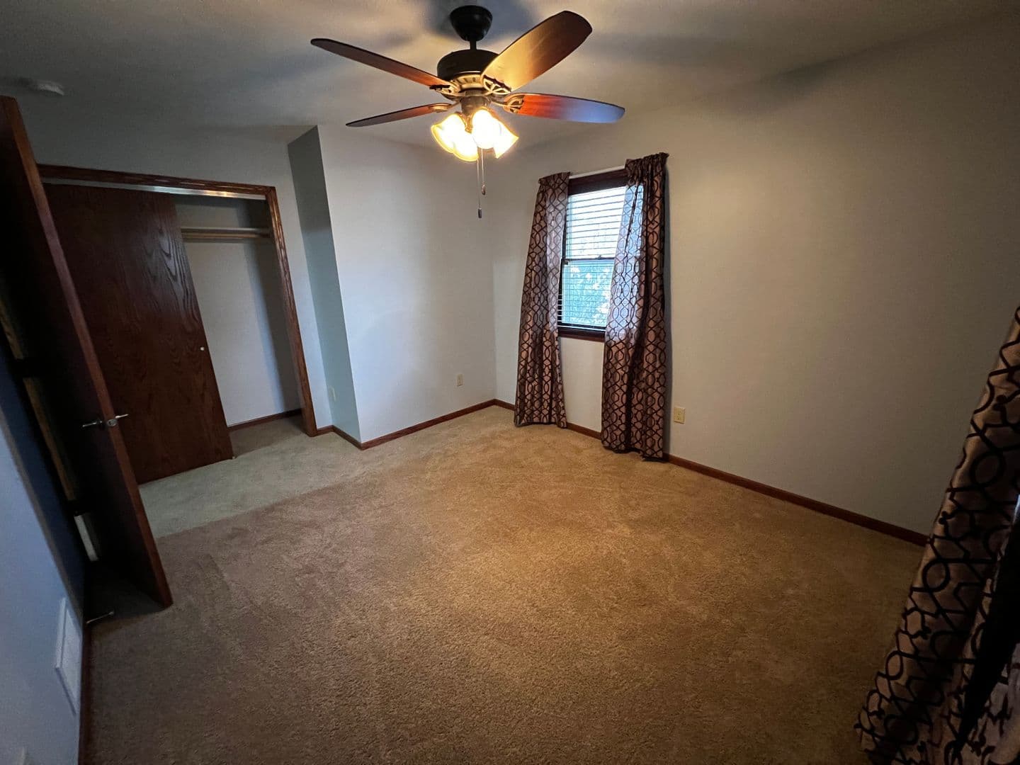 Council Bluffs House: 15505 Pheasant Drive