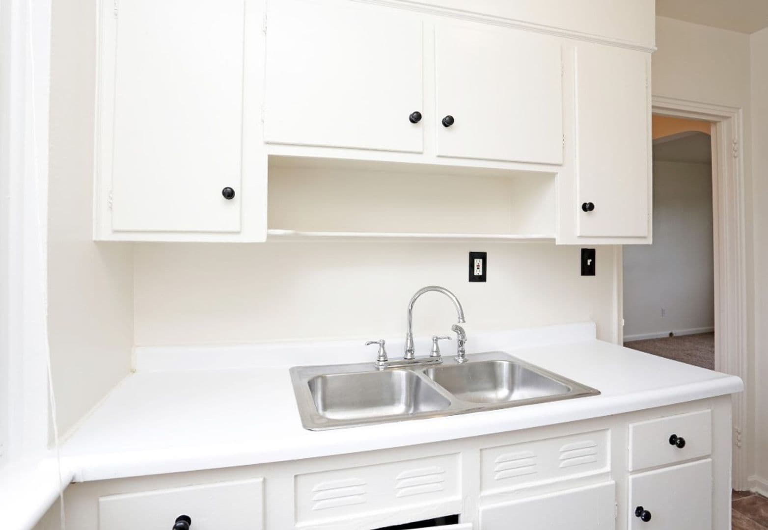 Des Moines Apartment: 4925 Franklin Ave