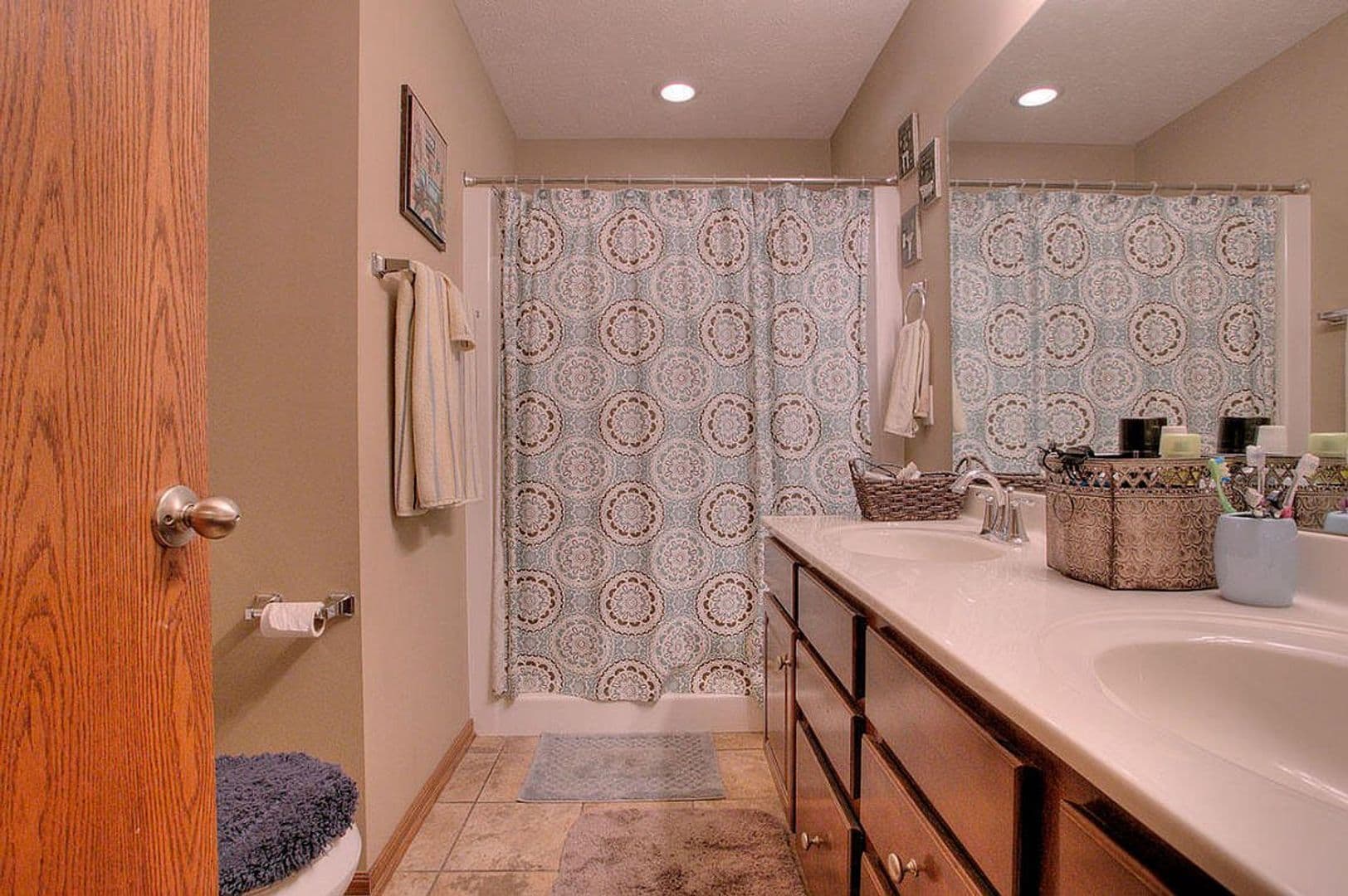 Council Bluffs House: 5100 Crogans Way Rd