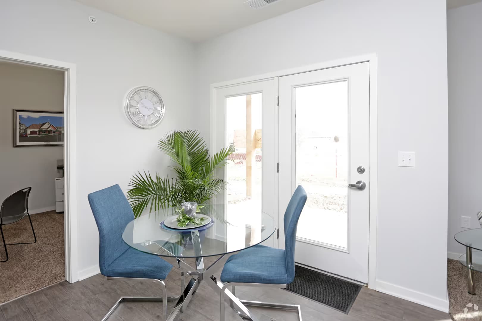 Omaha Apartment: 9451 Vernon Plz