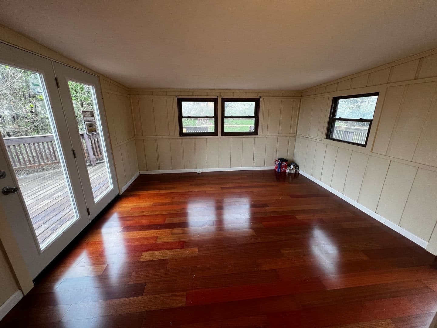 Council Bluffs House: 15505 Pheasant Drive