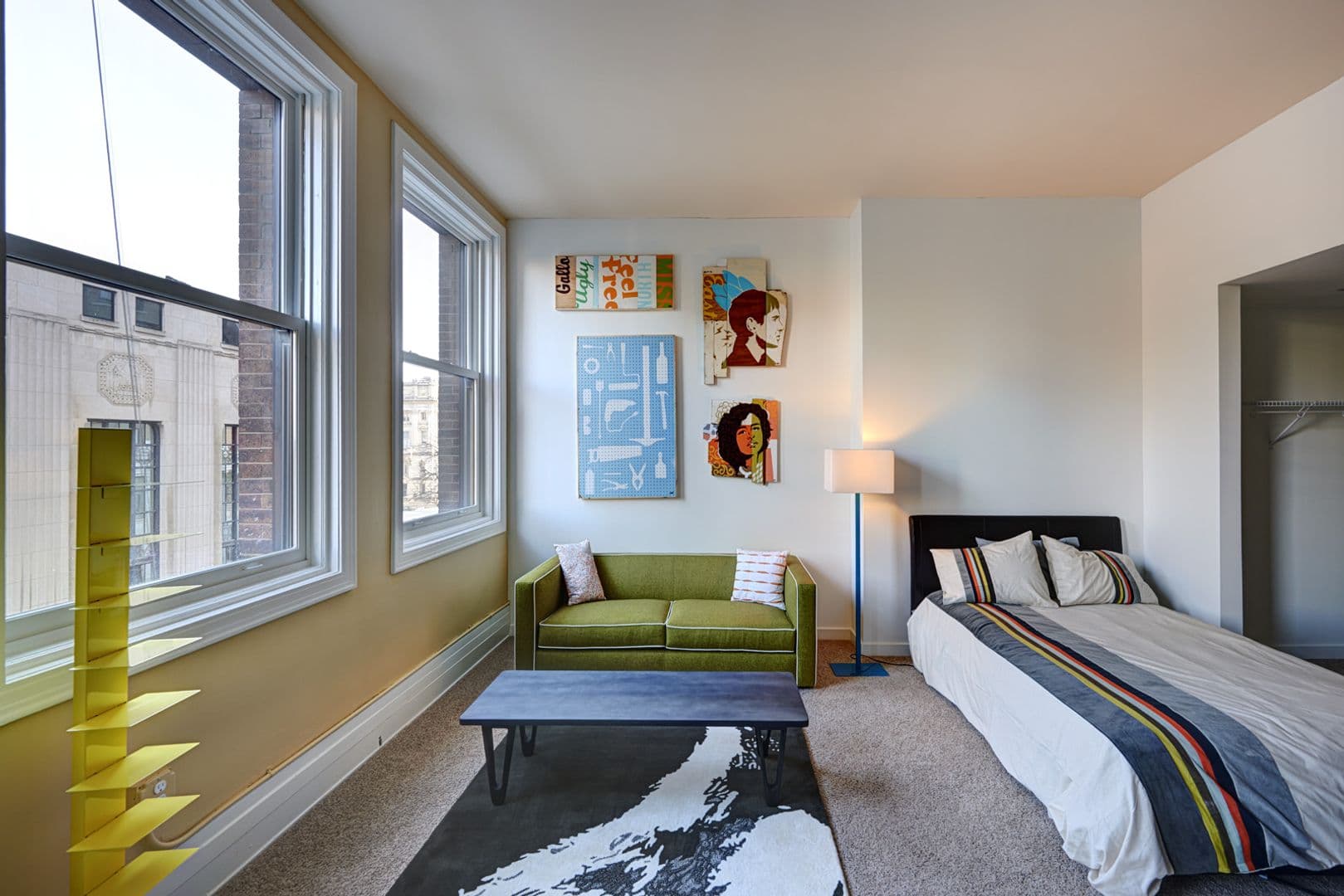 Des Moines Apartment: 218 6th Ave