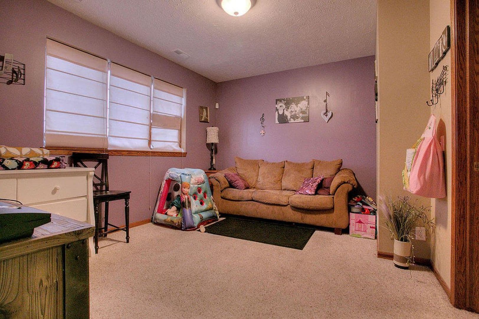 Council Bluffs House: 5100 Crogans Way Rd