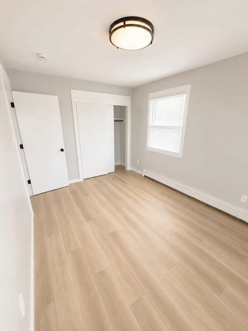 West Des Moines Apartment: 800 13th Street
