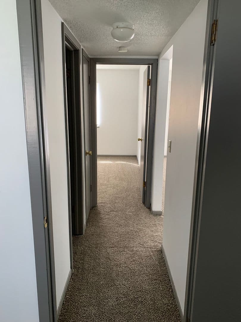 Council Bluffs Apartment: 124 Harrison St