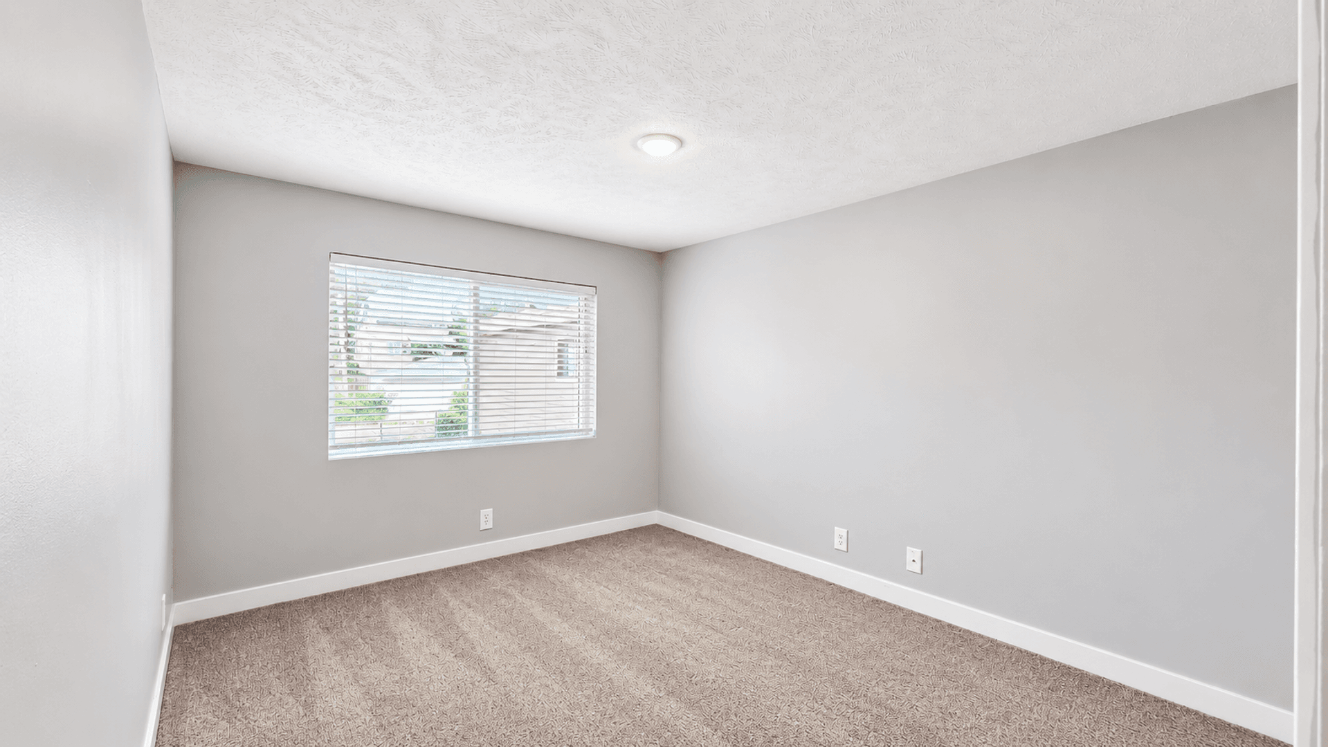 Omaha Apartment: 1016-1026 Park Ave