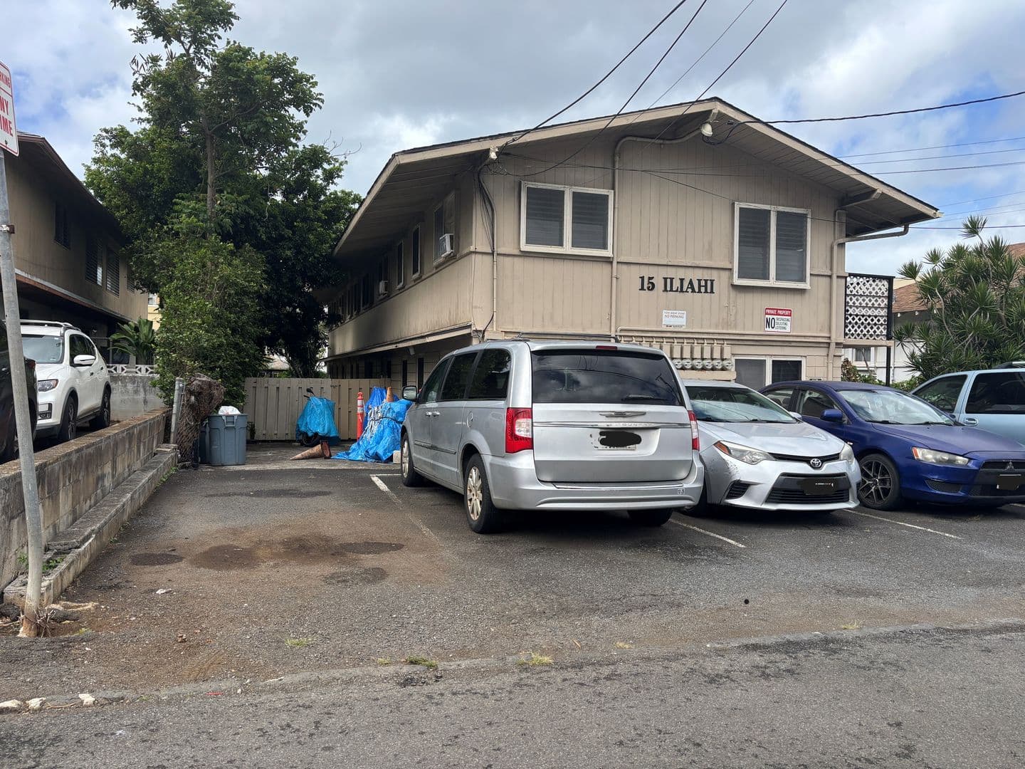 Honolulu House: 15 Iliahi Street Unit #7