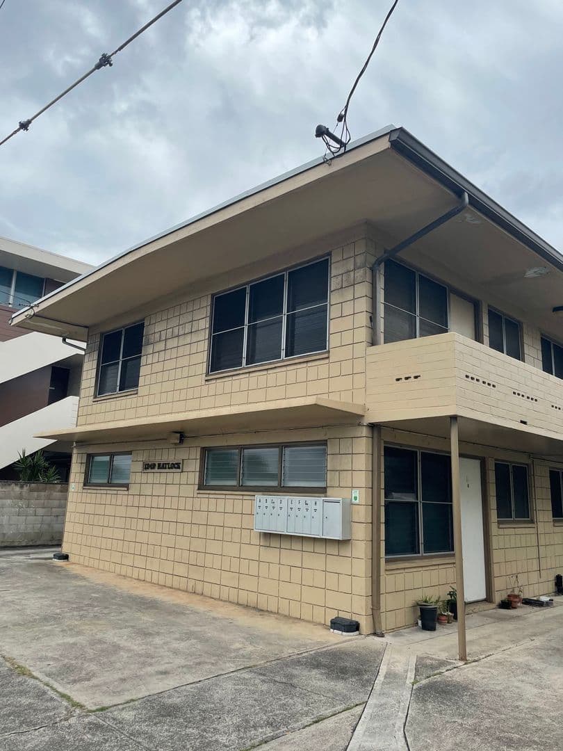 Honolulu Condo: 1249 Matlock Ave., #F