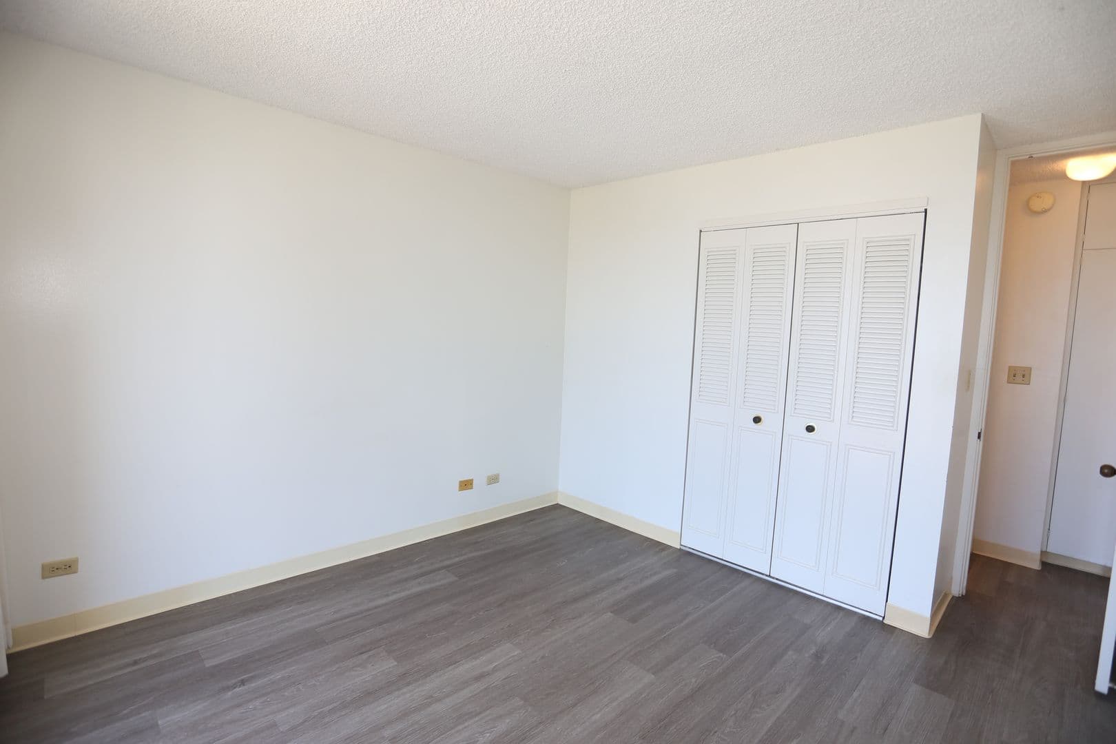 Honolulu Condo: 2121 Algaroba Street #1508