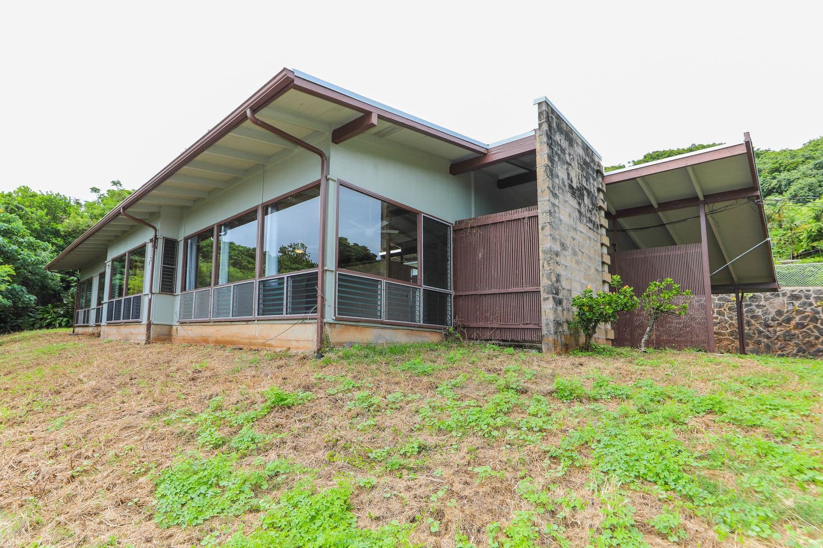 Kaneohe House: 47-130 Kaimalolo Place