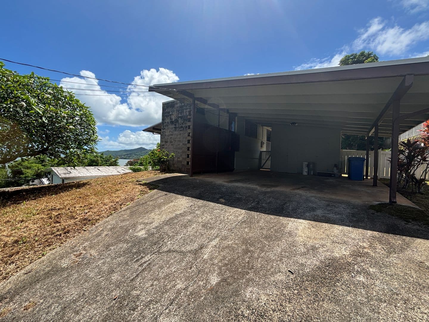 Kaneohe House: 47-130 Kaimalolo Place