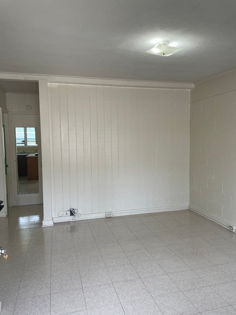 Honolulu Condo: 1249 Matlock Ave., #F