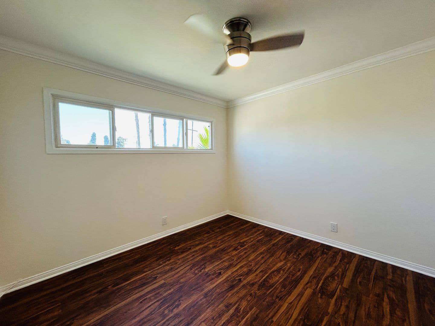 Marina del Rey Apartment: 808 Washington Blvd