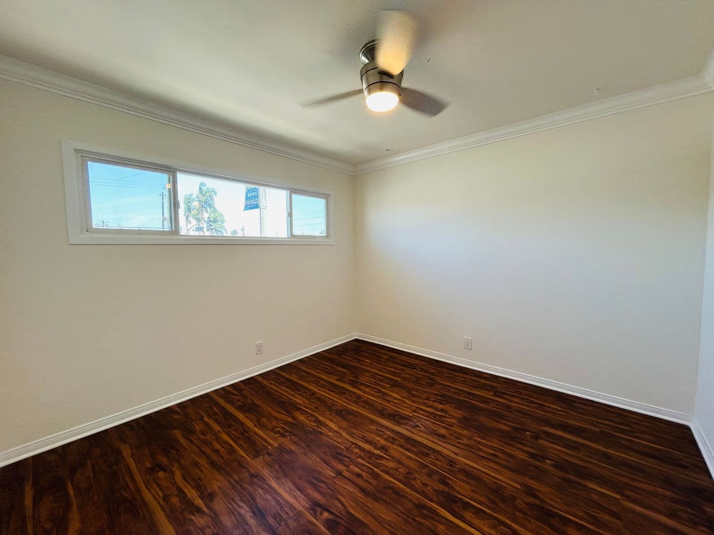 Marina del Rey Apartment: 808 Washington Blvd