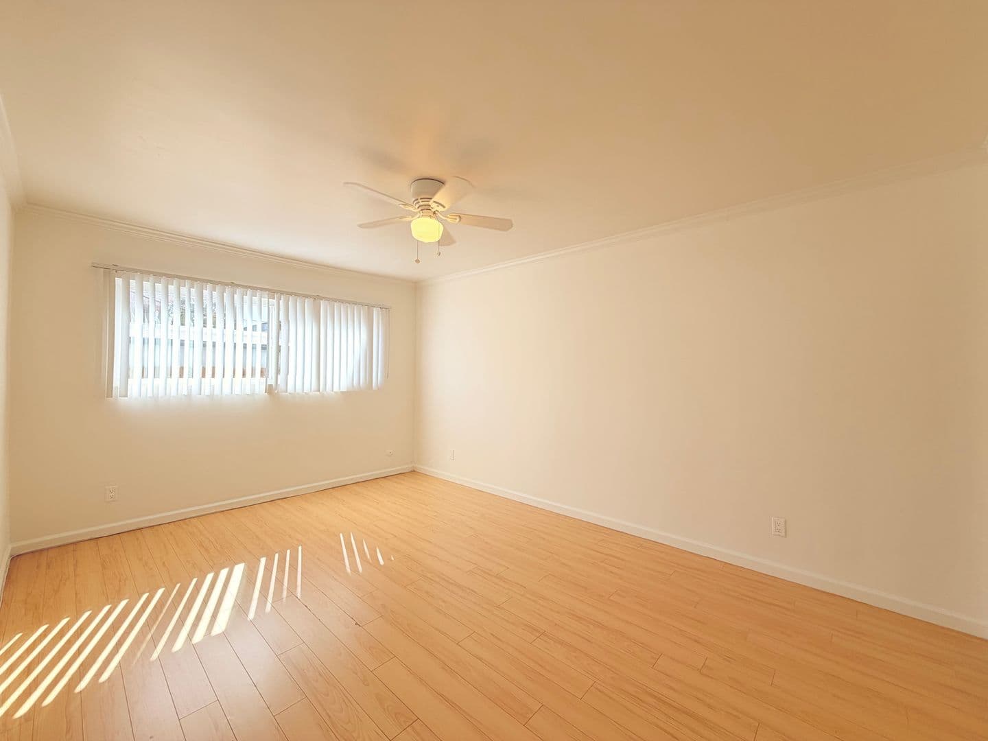 Los Angeles Apartment: 2023-27 Preuss Rd.
