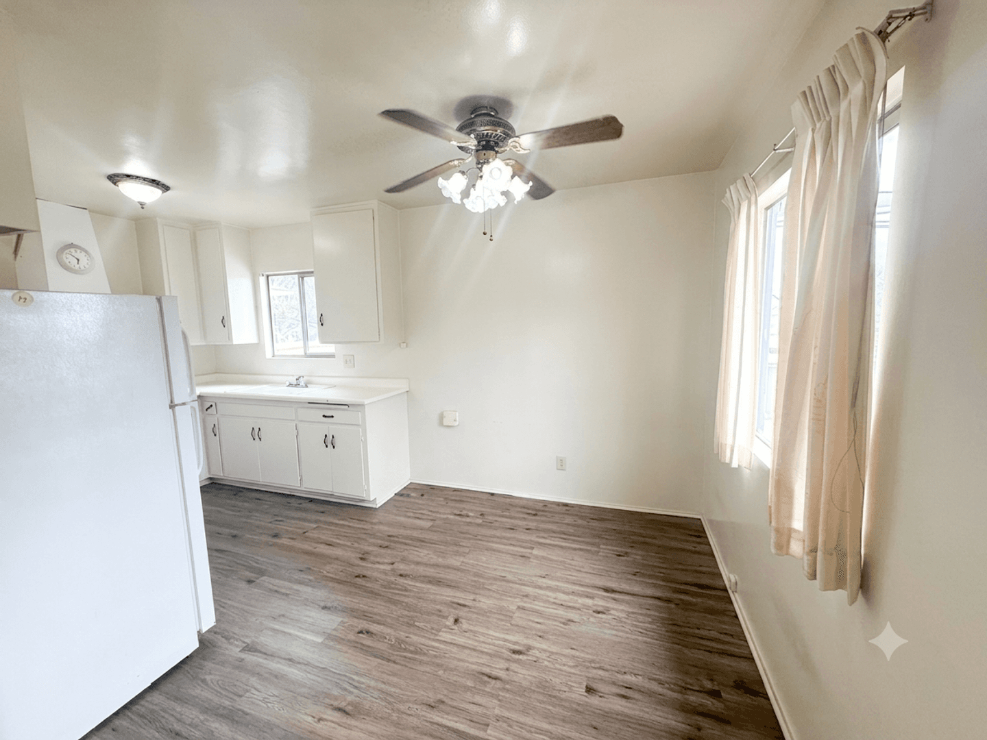 Monrovia Apartment: 714 W Foothill Blvd.