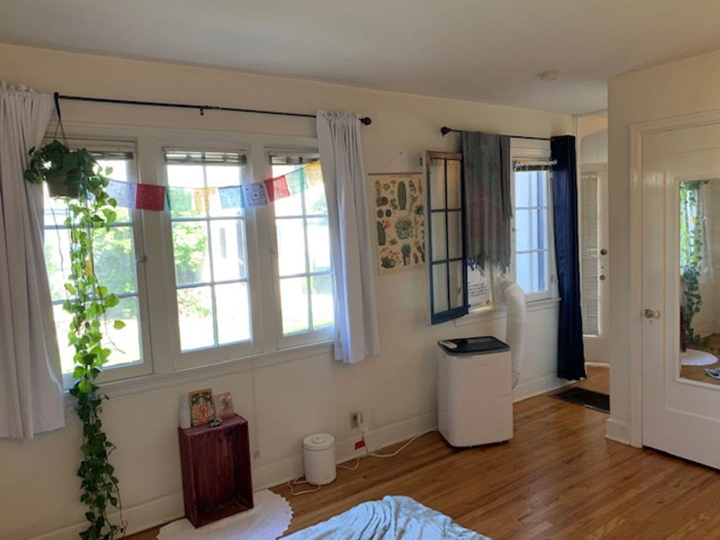 South Pasadena Apartment: 1415 Bank  Street