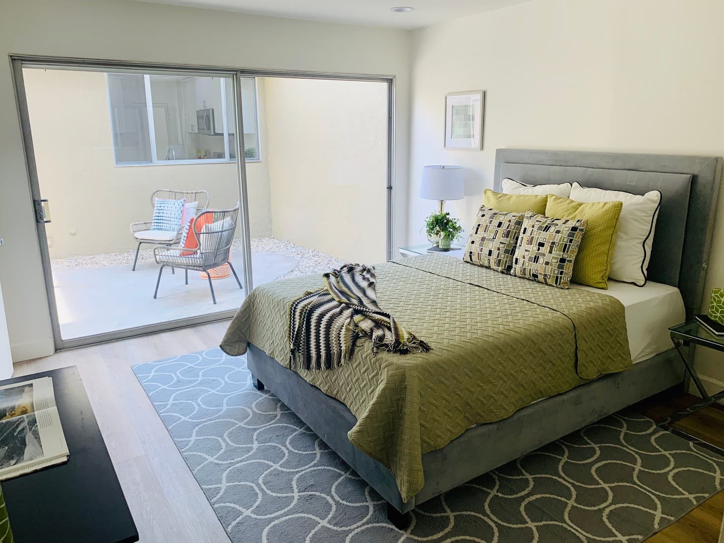 South Pasadena Apartment: 1777 Grevelia St.