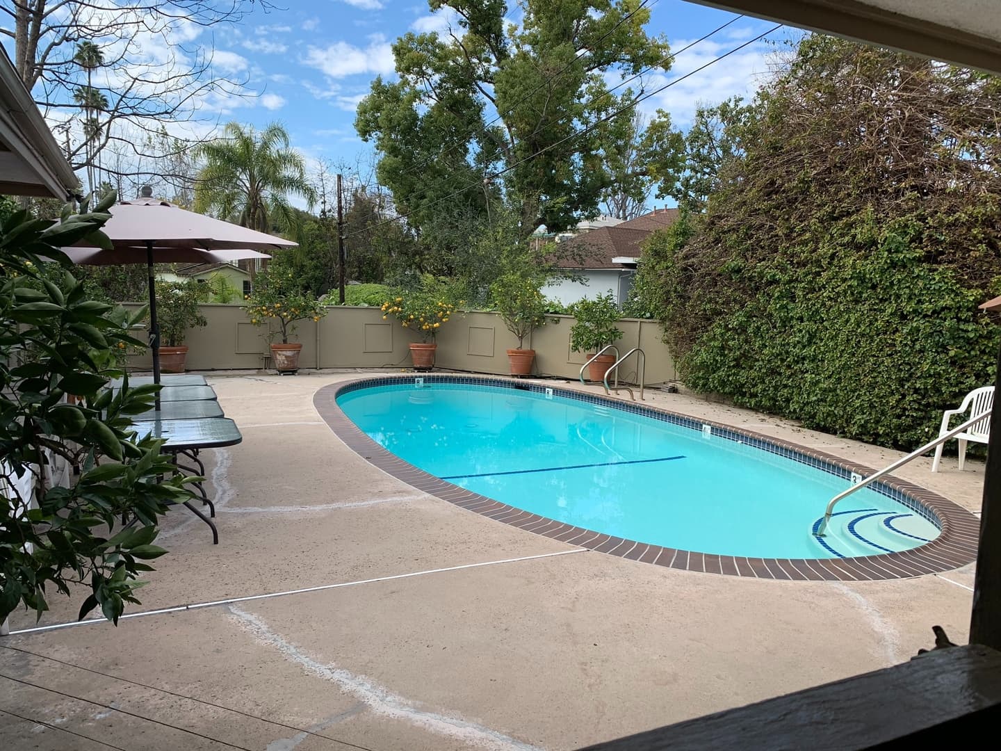 South Pasadena Apartment: 1777 Grevelia St.