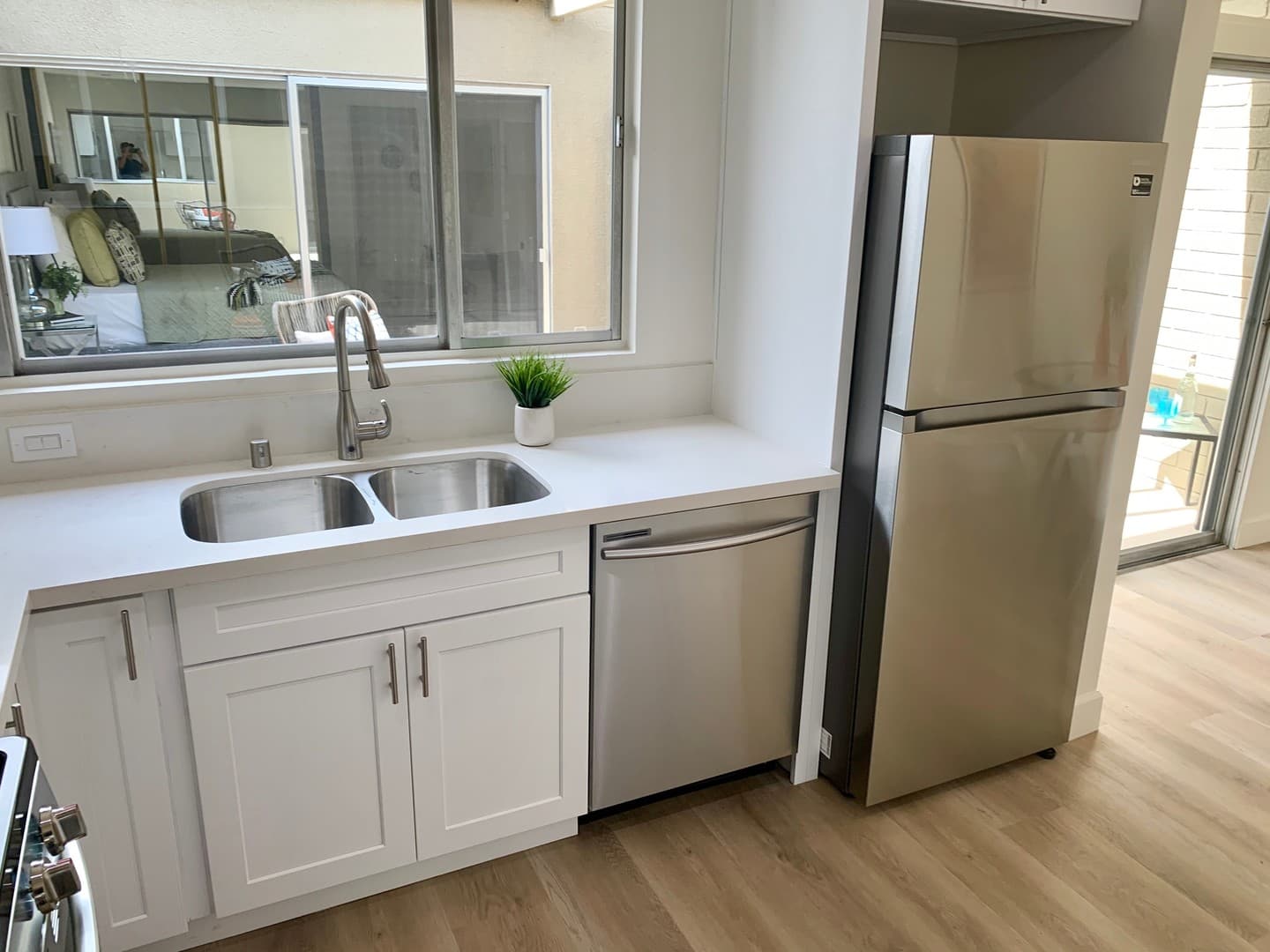 South Pasadena Apartment: 1777 Grevelia St.