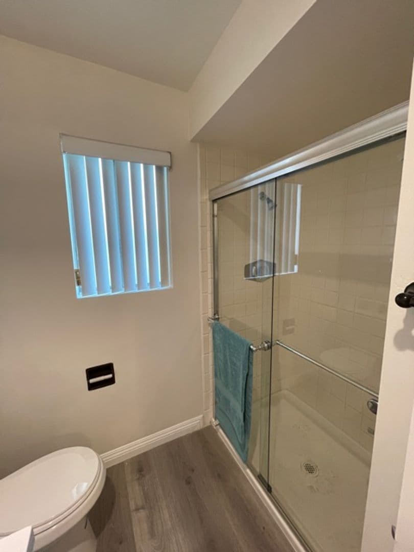 Pasadena Apartment: 160 S Michgan Ave.