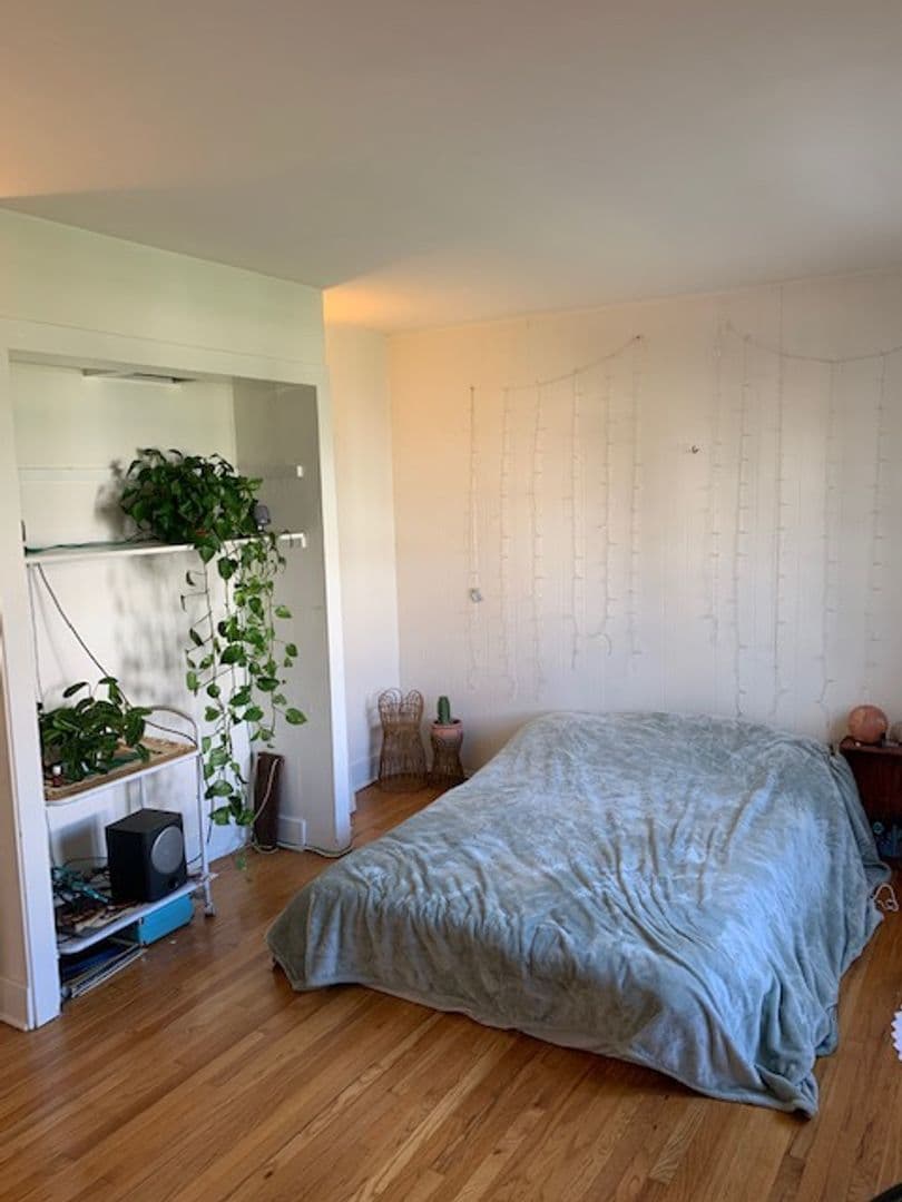 South Pasadena Apartment: 1415 Bank  Street