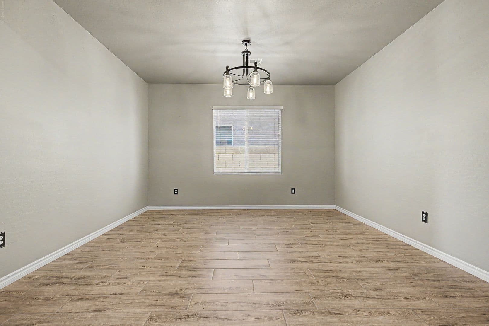 Las Vegas House: 3935 Henny Ave