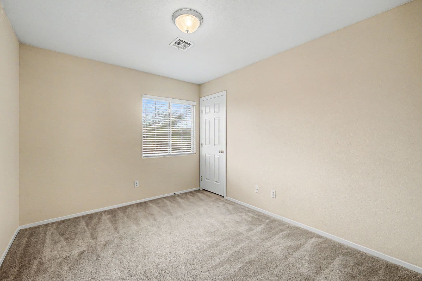 N LAS VEGAS House: 3721 GRETCHEN CT