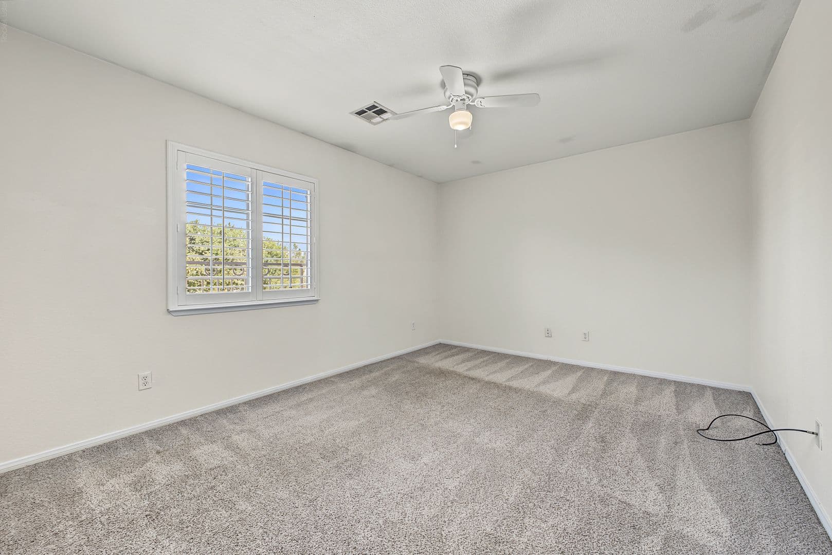 LAS VEGAS House: 6125 MARKLEHAM