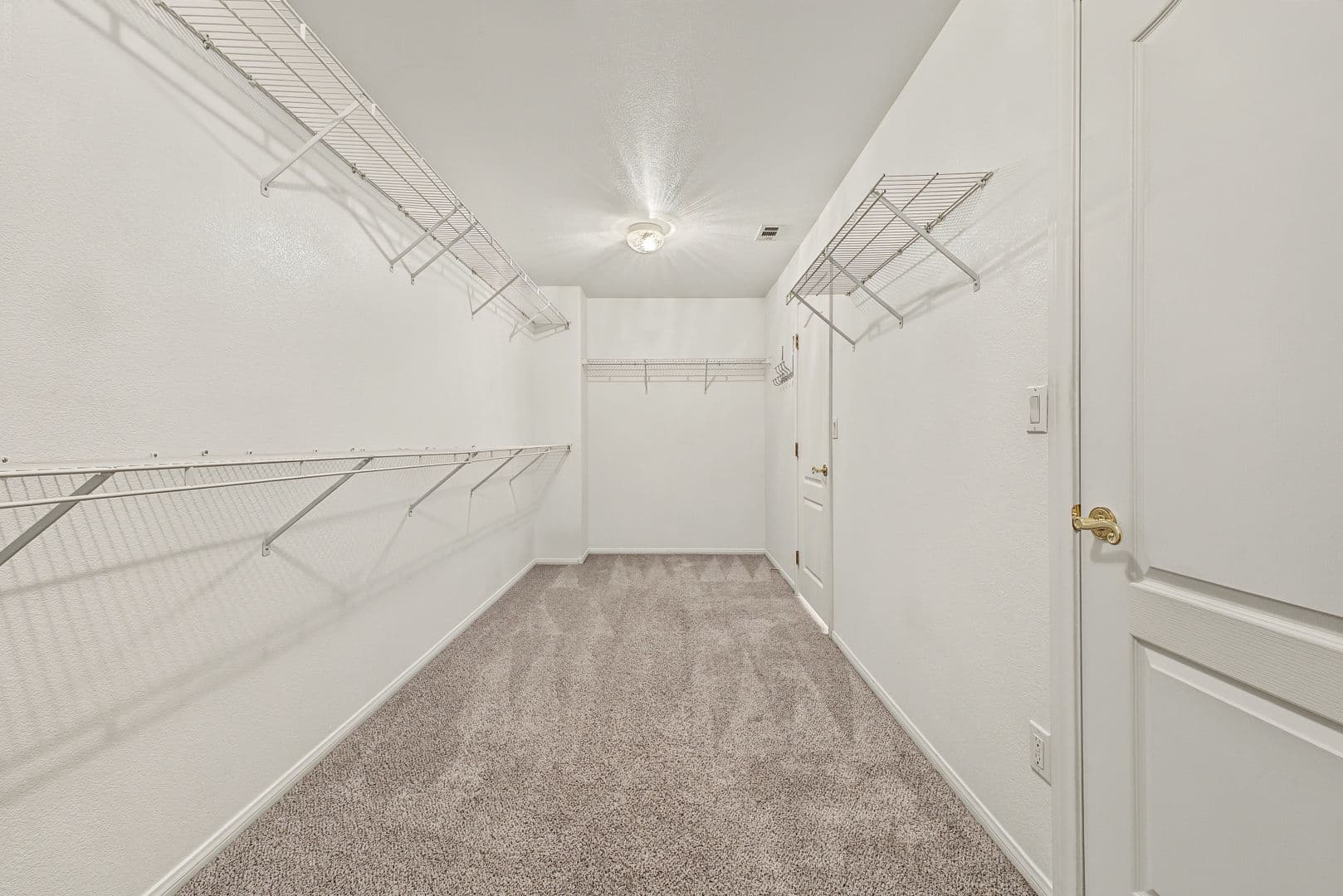 LAS VEGAS House: 6125 MARKLEHAM