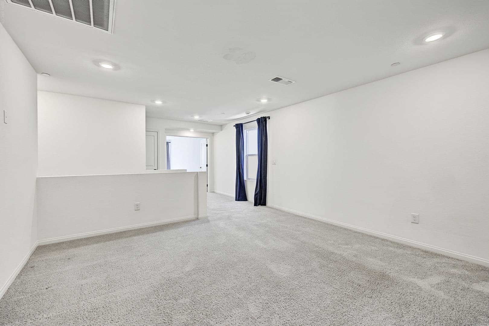 Las Vegas House: 10207 Canyon Mantle St