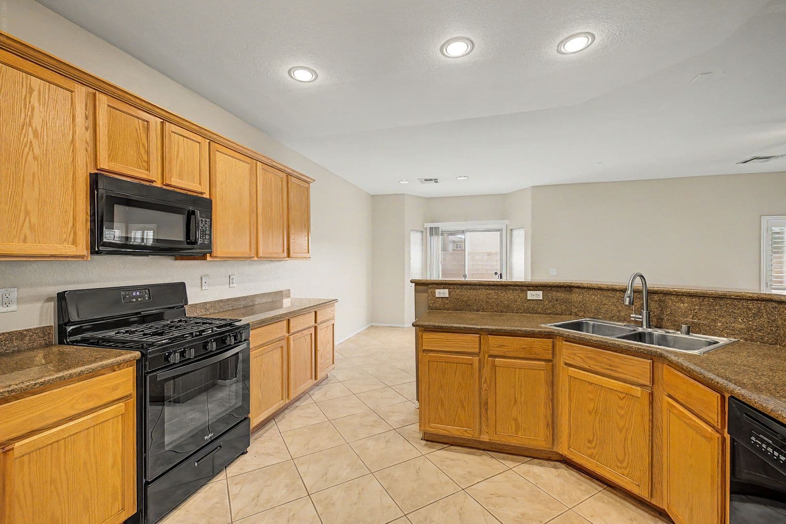 N LAS VEGAS House: 3721 GRETCHEN CT