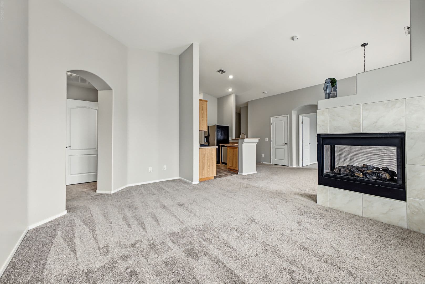 Henderson House: 6592 Strolling Plains Ln #101