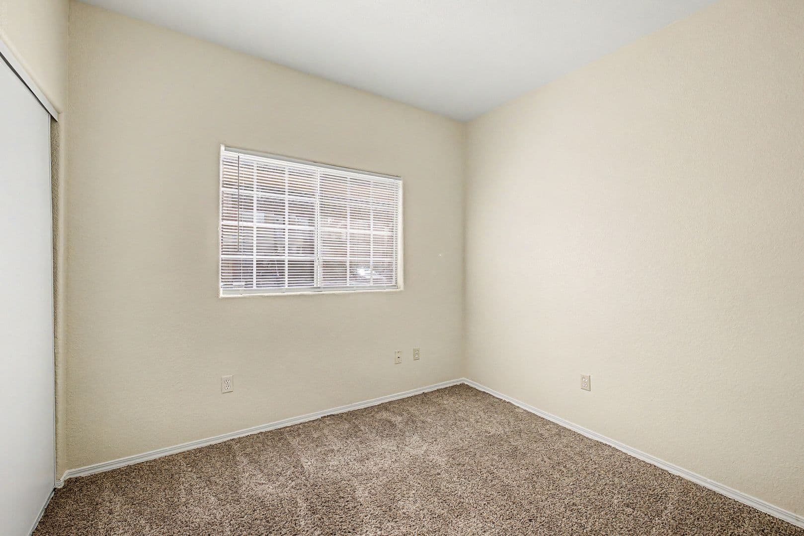 LAS VEGAS House: 4730 E CRAIG RD BLDG #16 UNIT #1091