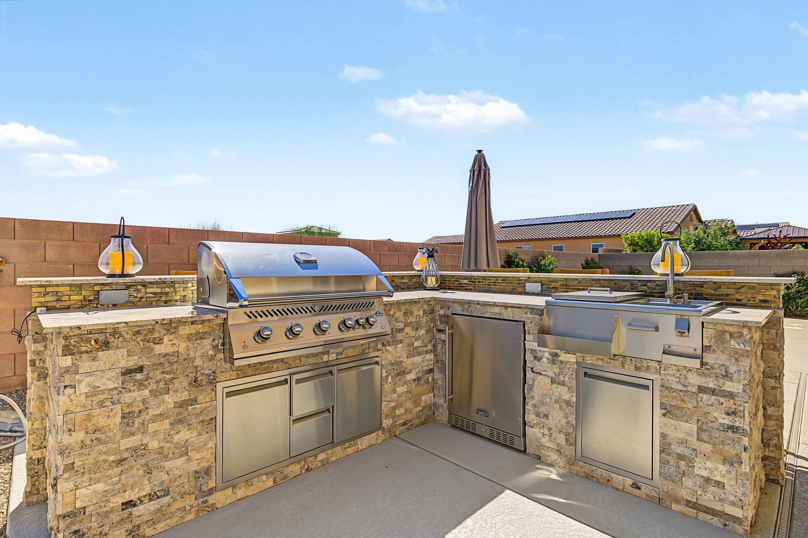 Las Vegas House: 3935 Henny Ave
