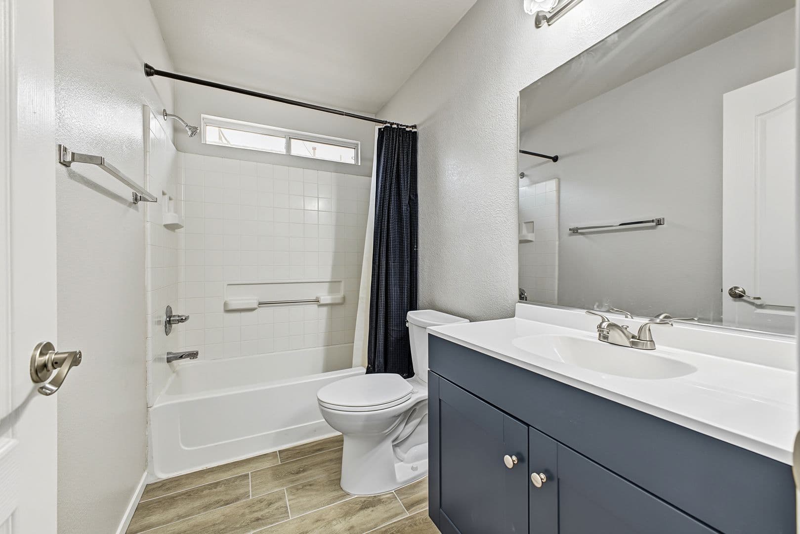Henderson House: 6592 Strolling Plains Ln #101