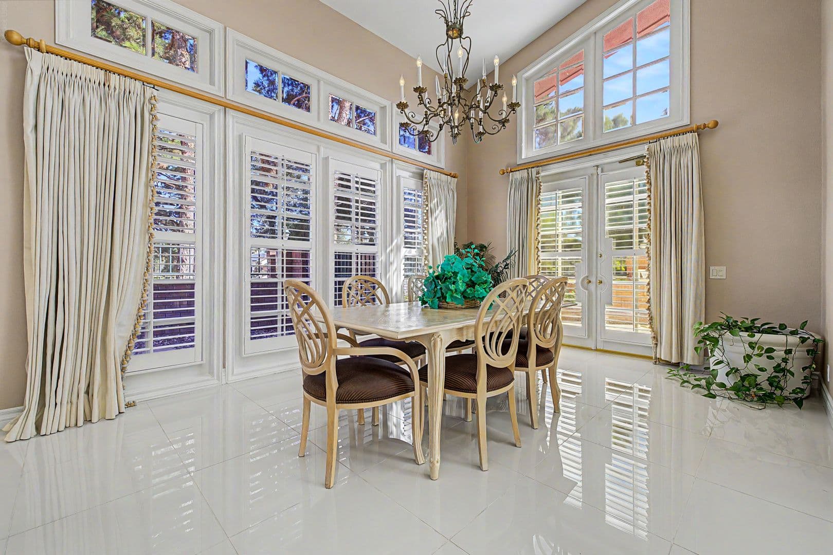 LAS VEGAS House: 1105 BROADMOOR AVE