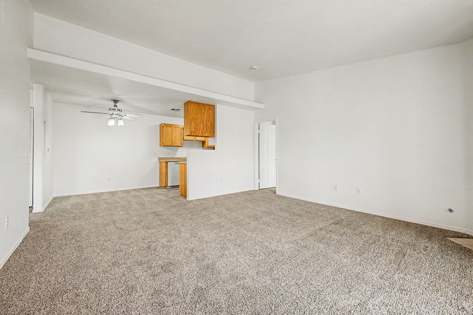 LAS VEGAS House: 4730 E CRAIG RD BLDG #16 UNIT #2096