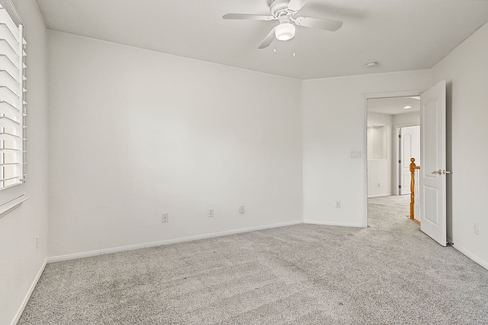 LAS VEGAS House: 6125 MARKLEHAM