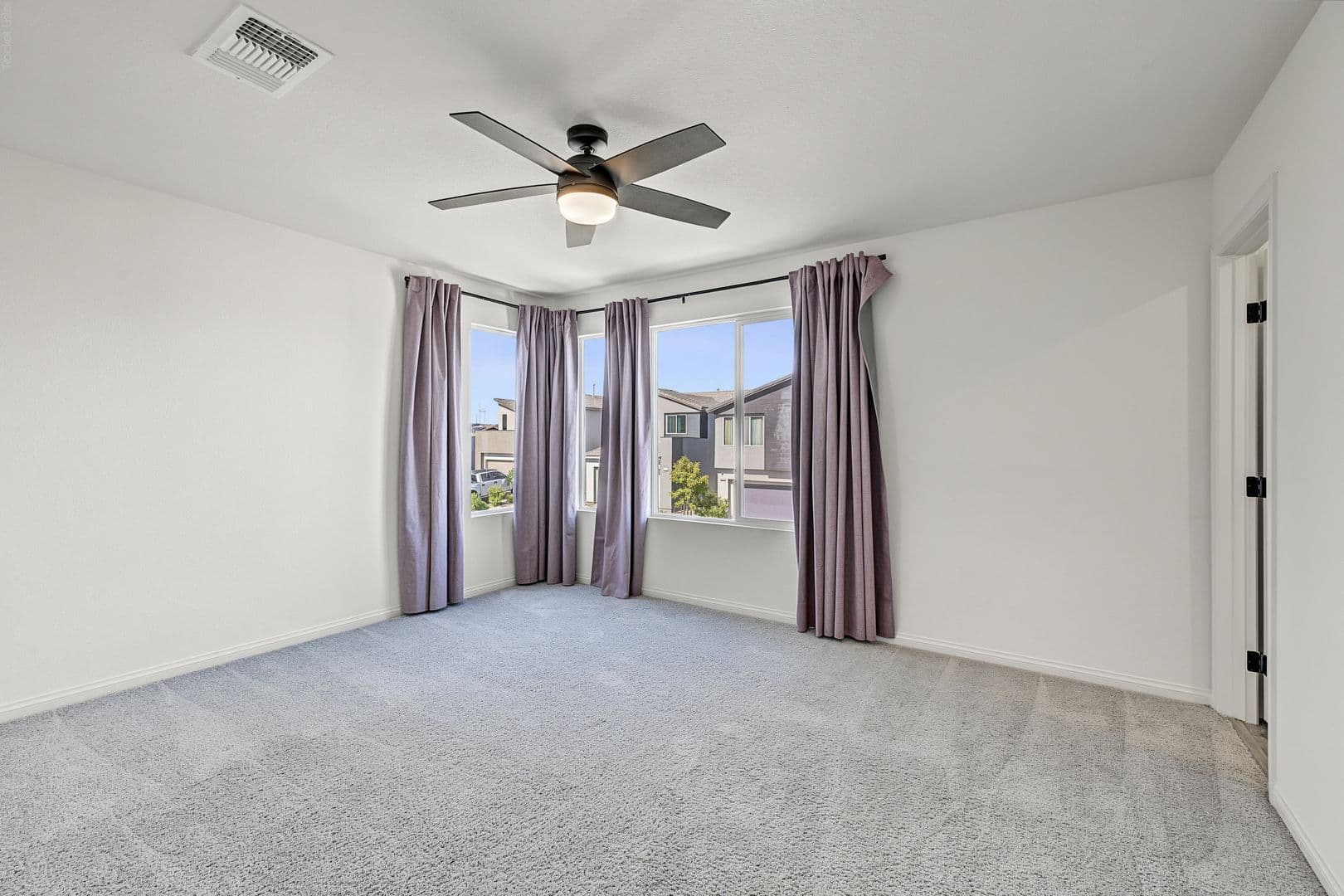 Las Vegas House: 10207 Canyon Mantle St