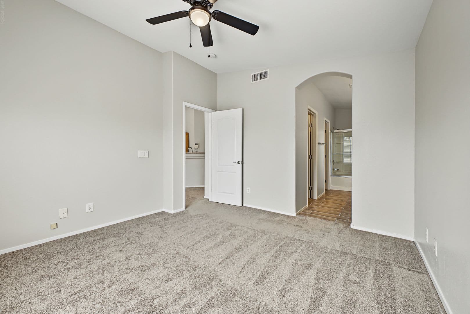 Henderson House: 6592 Strolling Plains Ln #101