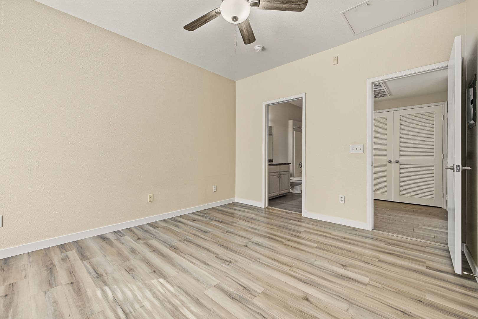 Las Vegas House: 8250 North Grand Canyon #2149