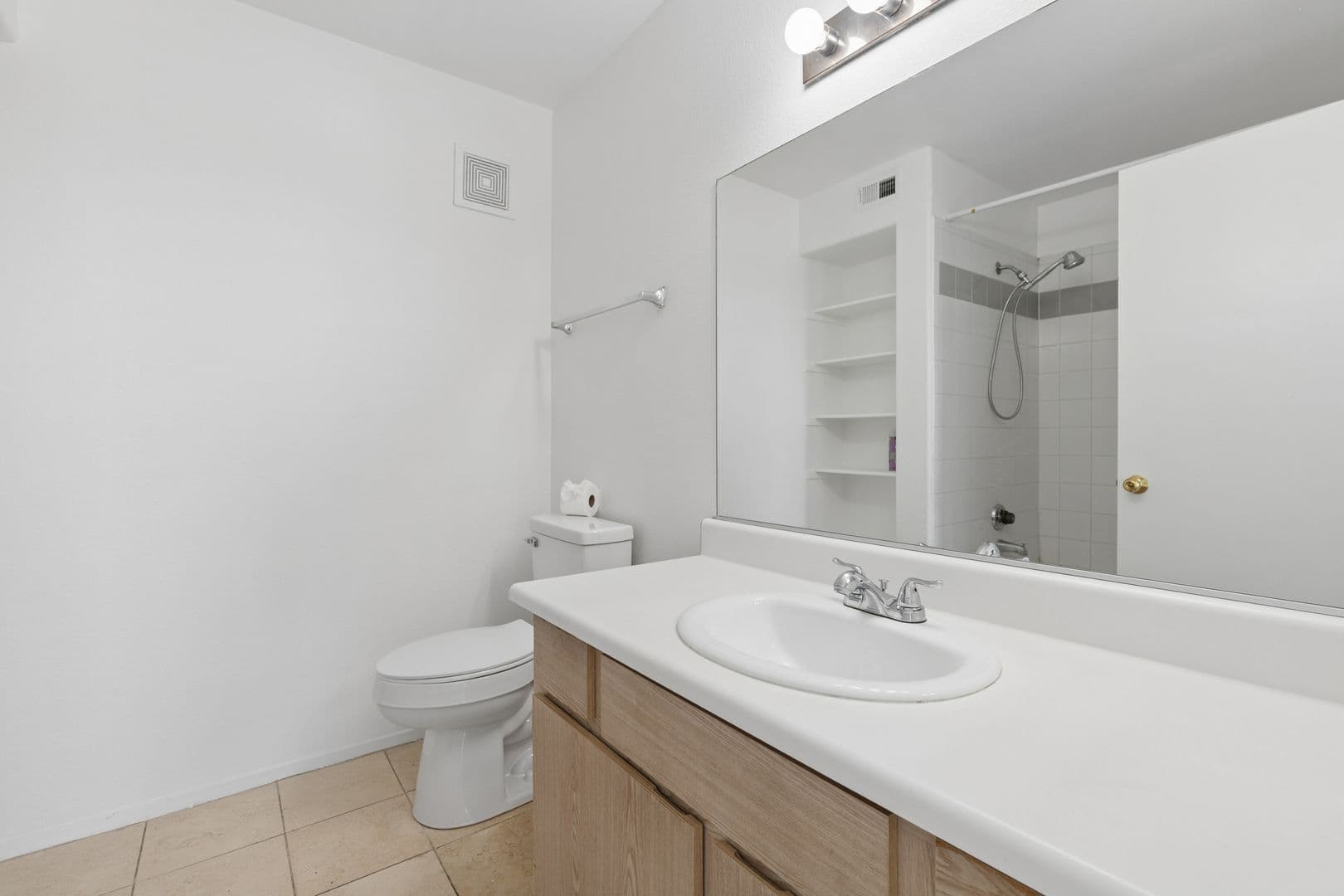 Las Vegas House: 7885 West Flamingo #2152